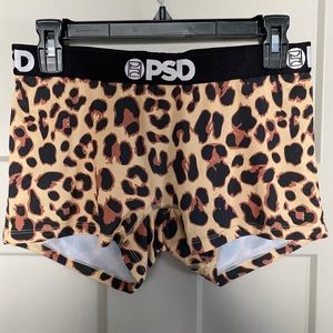 PSD LeopardSpotted Spandex Boy Shorts — Size Medium — Well Loved